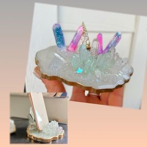 Crystal cluster phone stands/card holders
